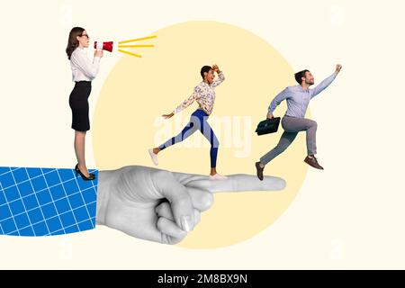 Collage foto di giovani uomini d'affari donna capo parlare colleghi diretto dito urlo microfono manager comando isolato su sfondo dipinto Foto Stock