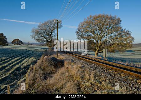 Scene invernali gelide vicino a Tenterden, Kent, Regno Unito Foto Stock