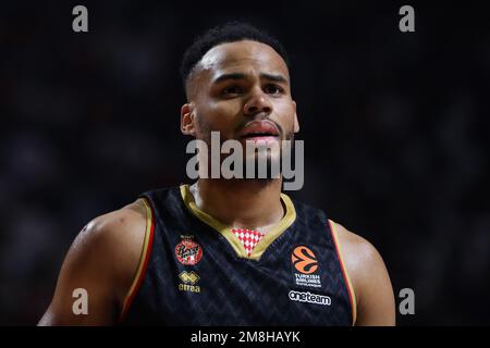 Belgrado, Serbia, 12 gennaio 2023. Elie Okobo di AS Monaco reagisce durante la partita Eurolega della Turkish Airlines del 2022/2023 tra Crvena Zvezda MTS Belgrado e MONACO alla Aleksandar Nikolic Hall di Belgrado, in Serbia. Gennaio 12, 2023. Credito: Nikola Krstic/Alamy Foto Stock