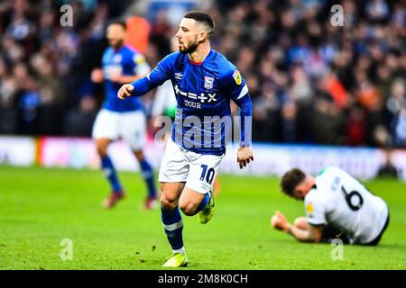 Conor Chaplin (10 Ipswich Town) durante la partita della Sky Bet League 1 tra Ipswich Town e Plymouth Argyle a Portman Road, Ipswich sabato 14th gennaio 2023. (Credit: Kevin Hodgson | MI News ) Credit: MI News & Sport /Alamy Live News Foto Stock