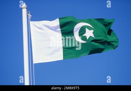 Bandiera nazionale del Pakistan. Foto Stock