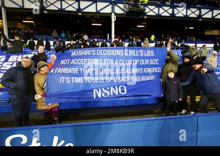 Everton, Regno Unito. 14th Jan, 2023. Incontro della Premier League, Everton contro Southampton al Goodison Park di Liverpool sabato 14th gennaio 2023. Questa immagine può essere utilizzata solo per scopi editoriali. Solo per uso editoriale, licenza richiesta per uso commerciale. Non è utilizzabile nelle scommesse, nei giochi o nelle pubblicazioni di un singolo club/campionato/giocatore. pic di Chris Stading/Andrew Orchard sports photography/Alamy Live news Credit: Andrew Orchard sports photography/Alamy Live News Foto Stock