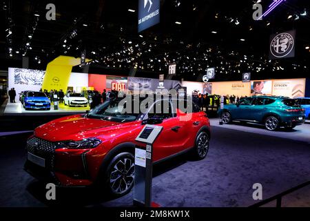 Bruxelles, Belgio. 13th Jan, 2023. Auto DS in mostra durante l'apertura del Motor Show di Bruxelles all'Expo di Bruxelles, Belgio, il 13 gennaio 2023. Credit: ALEXANDROS MICHAILIDIS/Alamy Live News Foto Stock