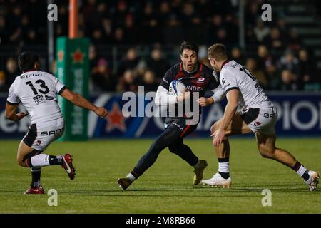 Sean Matland di Saracens con Josiah Maraku e Kyle Godwin di Lione durante la partita di Heineken Champions Cup allo StoneX Stadium, Londra. Data immagine: Sabato 14 gennaio 2023. Foto Stock