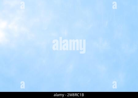 delicato sfondo blu con sequine onde movimento liquido Foto Stock