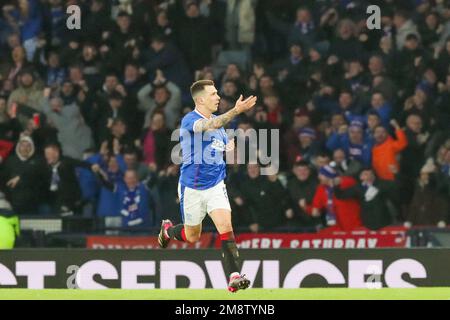 Glasgow, Regno Unito. 15th Jan, 2023. La seconda semifinale della Scottish League Cup (Viaplay Cup) tra Rangers e Aberdeen si è svolta ad Hampden Park, Glasgow, Scozia, Regno Unito. Il vincitore di questo gioco andrà avanti per giocare a Celtic in finale, il 26 febbraio. Anche per essere suonato ad Hampden. Credit: Findlay/Alamy Live News Foto Stock
