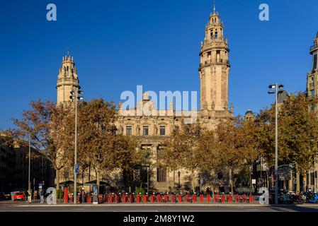 Sede della sede centrale di Correos y Telégrafos (posta e telegrafi) all'inizio del viale Via Laietana a Barcellona Catalogna Spagna Foto Stock