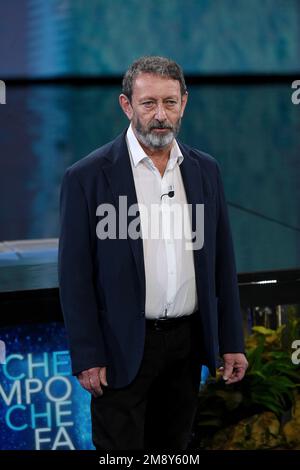 Milano, Italia. 15th Jan, 2023. Milano, TV show 'che tempo che fa' - Michele Serra Credit: Independent Photo Agency/Alamy Live News Foto Stock