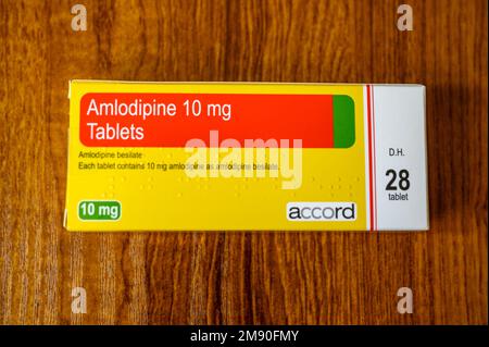 Amlodipina 10 mg compresse per il trattamento della pressione alta, ipertensione Foto Stock