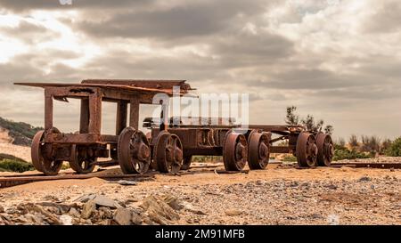 Carro minerario nelle dune di Piscinas Foto Stock