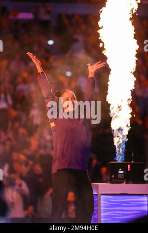 Baton Rouge, LOUISIANA, Stati Uniti. 16th Jan, 2023. Aleah Finnegan della LSU viene presentato alla folla prima dell'azione di Ginnastica NCAA tra gli Oklahoma Sooners e le LSU Tigers al Pete Maravich Assembly Center a Baton Rouge, LOUISIANA. Jonathan Mailhes/CSM/Alamy Live News Foto Stock