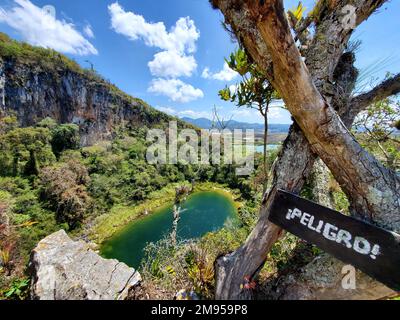 Rovine maya Chinkultic vicino al lago Montebello, Chiapas, Messico Foto Stock