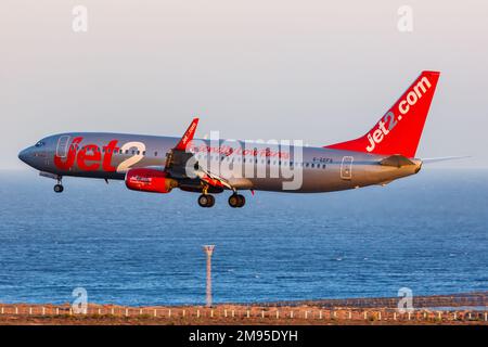 Tenerife, Spagna - 22 settembre 2022: Jet2 aereo Boeing 737-800 all'aeroporto di Tenerife Sud (TFS) in Spagna. Foto Stock