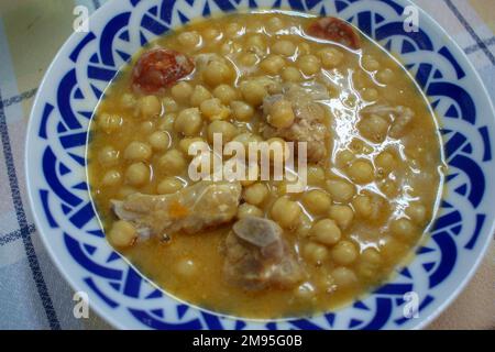 un piatto con proteine vegetali sane, stufato di ceci Foto Stock