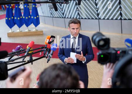 Belgio, Bruxelles, 31 maggio 2022: Emmanuel Macron, Presidente della Repubblica francese, risponde alle domande in un'intervista mediatica dopo la e straordinaria Foto Stock