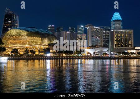 Spettacolo serale di luci al Marina Bay Singapore Foto Stock