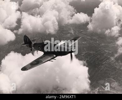 Hawker Hurricane IIC, PZ865/G-AMAU, The Last of the Many!, la produzione finale Hurricane. Foto Stock