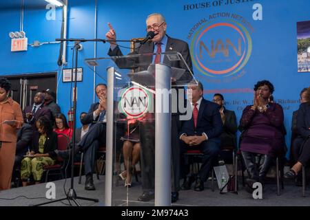 New York, New York, Stati Uniti. 16th Jan, 2023. (NUOVO) National Action Network Marks Martin Luther King Jr. Giorno. 16 gennaio 2023, New York, New York, USA: Leader della maggioranza del Senato USA Il senatore Chuck Schumer (D-NY) parla durante un Martin Luther King Jr Giornata di eventi ad Harlem il 16 gennaio 2023 a New York City. (Credit Image: © M10S/TheNEWS2 via ZUMA Press Wire) SOLO PER USO EDITORIALE! Non per USO commerciale! Foto Stock