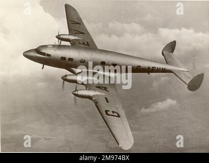 Il primo de Havilland DH91 Albatross, e-2/G-AEVV, con la forma finale coda-pinne e timoni. Foto Stock