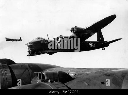 Short S29 Stirling i trio aloft di No 7 Squadron. Foto Stock