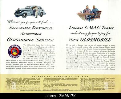 Pagina della brochure, vetture Oldsmobile, con dettagli su assistenza, modalità di pagamento e accessori approvati. Foto Stock