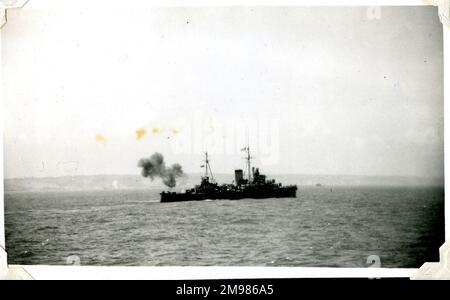D-Day sparando fuori Normandia, Francia, 1944 giugno. Foto Stock