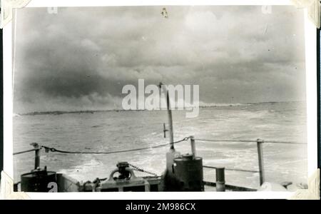 D-Day Invasion Forces Approaching Normandy (Francia), giugno 1944. Foto Stock