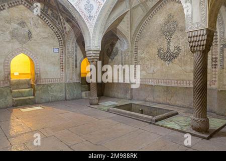 SHIRAZ, IRAN - 6 LUGLIO 2019: Bagno della cittadella di Karim Khan a Shiraz, Iran. Foto Stock