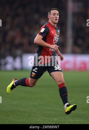 Genova, Italia, 16th gennaio 2023. Silvan Hefti di Genova CFC durante la Serie B al Luigi Ferraris di Genova. L'immagine di credito dovrebbe essere: Jonathan Moskrop / Sportimage Foto Stock