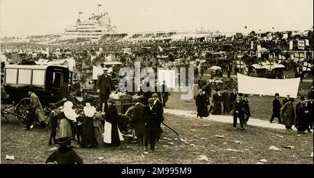 Scena all'Epsom Derby, giugno 1907. Foto Stock