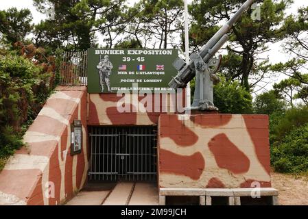 Sito Bego, pistola antiaerea, esposizione Bunker 39-45, Plouharnel, WW II, Morbihan, Bretagna, Francia, Europa Foto Stock