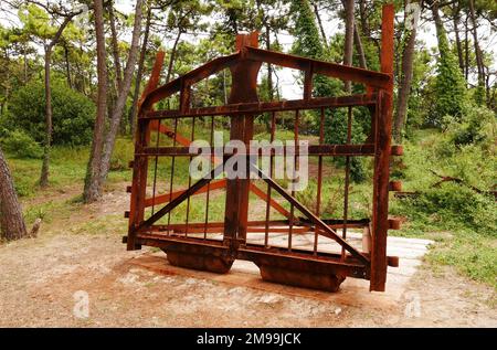 Sito Bego, barriera anti-serbatoio Cointet, esposizione Bunker 39-45, Plouharnel, WW II, Morbihan, Bretagna, Francia, Europa Foto Stock