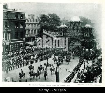 Processione dell'incoronazione di Re Edoardo VII, passando attraverso l'Arco Canadese sulla strada per l'Abbazia di Westminster, Londra. Foto Stock