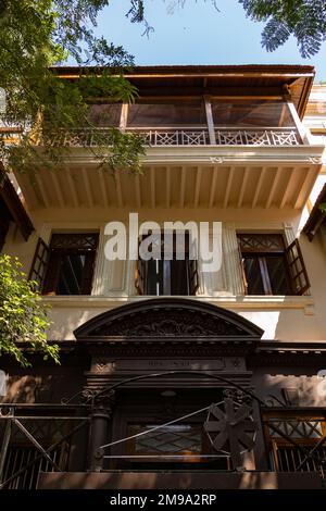 Un primo piano di mani Bhavan, residenza di Gandhi a Mumbai dal 1917 al 1934 Foto Stock