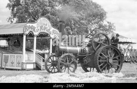 Motore per uso generico Burrell, regn. EB 3056, numero: 2421 'Vecchia Gloria'. Costruito nel 1901 da Charles Burrell & Sons a Thetford, alimentato da un motore a vapore monocilindrico da 7 NHP. Foto Stock