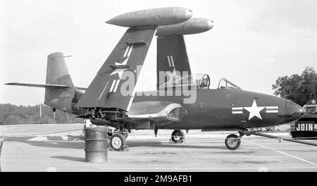 United States Navy - McDonnell F2H-2 Banshee 125065 (msn 394) Foto Stock