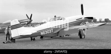 Nord America - Cavalier P-51D-20-NA Mustang N6303T (msn 122-31207, precedentemente 44-63481) 1947: Jun 7, BOC RCAF 9553 Foto Stock