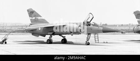 Armee de l'Air - Dassault-Breguet Mirage F.1C 12-ZG (msn 21) di Escadron de Chasse 3/12 'Cornouaille', presso base Aerienne Cambrai, il 4 giugno 1978. Foto Stock