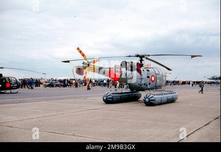 Kongelige Danske Marine - Aerospatiale SA316A Alouette III M-439 (msn 1439), di Esk.722, al RAF Greenham Common per l'International Air Tattoo il 27 giugno 1981. (Kongelige Danske Marine - Royal Danish Navy) Foto Stock