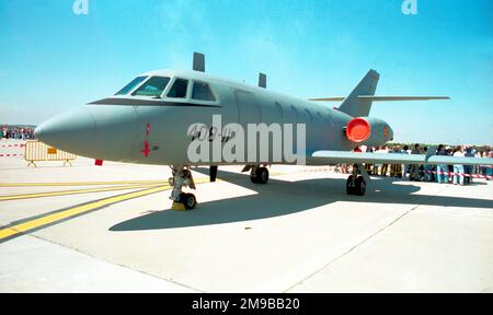 Ejército del Aire - Dassault Falcon 20D ECM TM.11-3 / 408-11 (msn 219), in occasione di un'esposizione aerea il 14 settembre 1996. Foto Stock