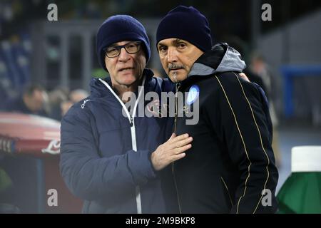 Napoli, Italia. 17th Jan, 2023. Davide Ballardini allenatore della US Cremonese e Luciano Spalletti allenatore della SSC Napoli durante la partita di calcio della Coppa Italia tra SSC Napoli e US Cremonese allo stadio Diego Armando Maradona di Napoli (Italia), 17th gennaio 2021. Foto Cesare Purini/Insidefoto Credit: Insidefoto di andrea staccioli/Alamy Live News Foto Stock