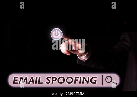 Firma che visualizza lo spoofing della posta elettronica. La foto concettuale protegge l'accesso e il contenuto di un account e-mail o di un servizio Foto Stock