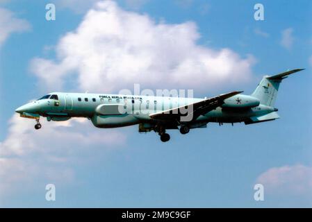 Forca Aerea Brasileira - EMBRAER R-99 6750 (msn 145140, EMB-145-RS), al Royal International Air Tattoo - RAF Fairford il 22 luglio 2013. (Forca Aerea Brasileira - Aeronautica Brasiliana) Foto Stock