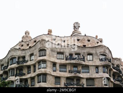 Barcellona, Spagna - Maggio 2018: Casa Milla, dettagli della facciata della casa fatta dall'architetto Antonio Gaudi Foto Stock