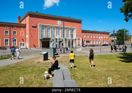 Stazione principale di Dessau, Dessau-Rosslau, Sassonia-Anhalt, Germania Foto Stock