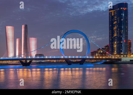 Lusail Plaza 4 torre. Al Saad Tower Lusail boulevard di recente sviluppo città del Qatar. Lusail ponte Foto Stock