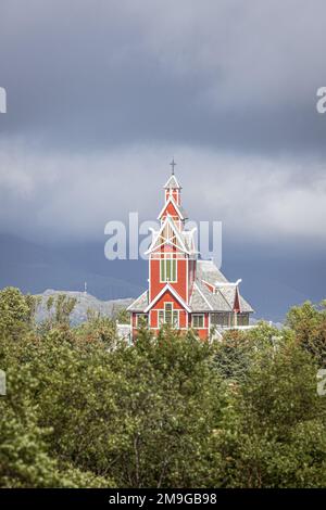 Chiesa di Buksnes, Gravdal, Isole Lofoten, Nordland, Norvegia Foto Stock