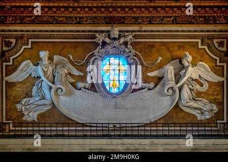 Stemma di Urbano VIII nella Chiesa di Santa Maria in Ara Coeli, Roma, Italia Foto Stock