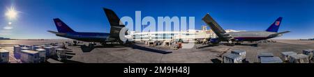 Aerei in aeroporto, Denver International Airport, Denver, Colorado, USA Foto Stock