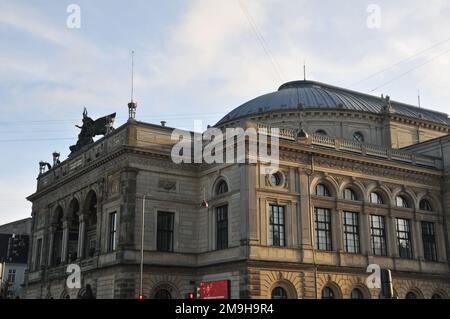 Copenhagen/Denmark/18 January 2023/Det kongelige teater in otyher weords roythe Royal Theatre lcoation a kongen nytorv a Copenhagen. (Foto: Francis Joseph Dean/Dean Pictures) Foto Stock